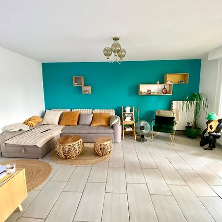 Appartamento Le Paisible Décines-Charpieu Esterno foto